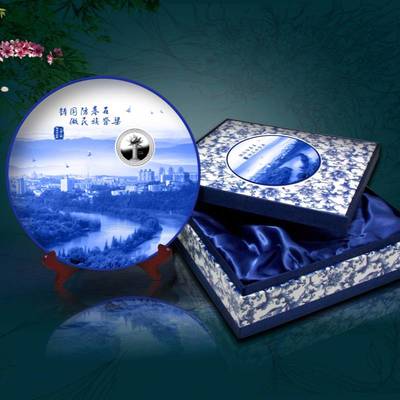 企业公关活动策划中的匠心之选 纪念章、定制银币与礼品供应商的整合服务